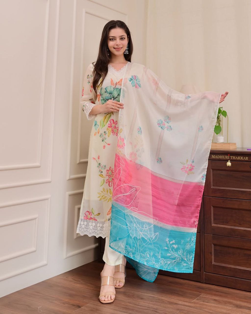 Beautiful Full Handwork Organza Suit Set
