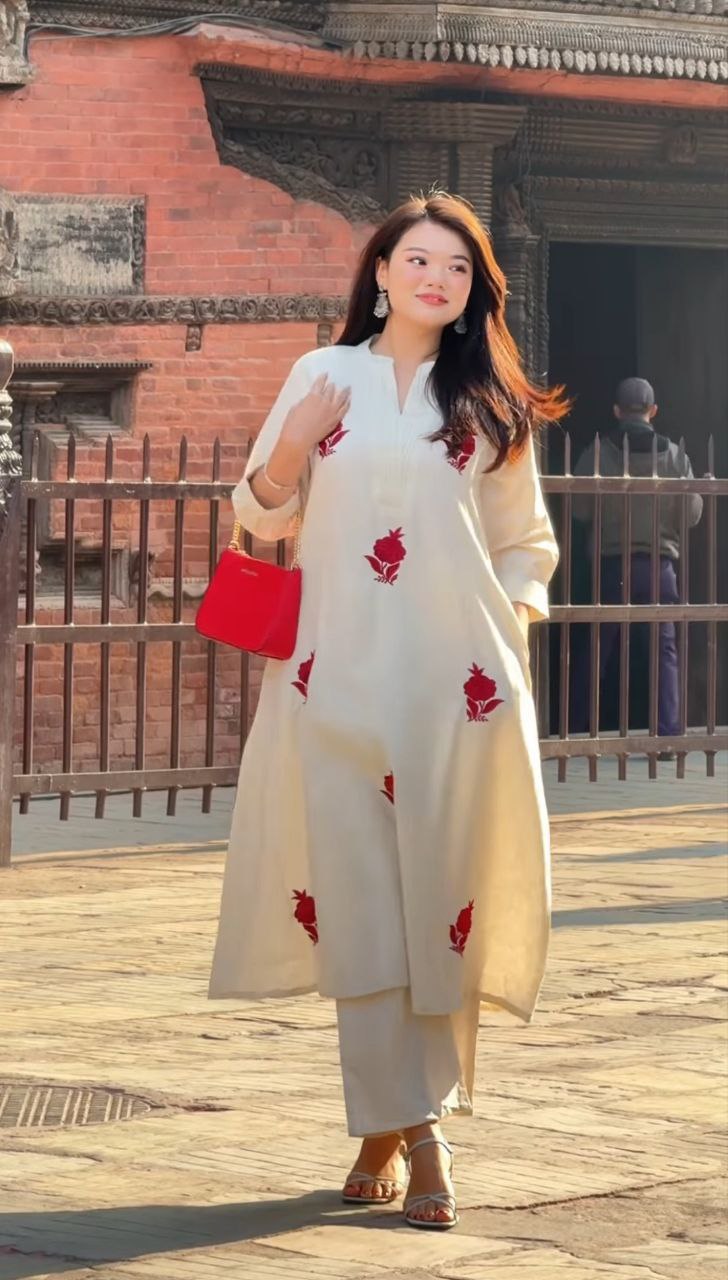 New Graceful Chanderi Embroidered Suit Set