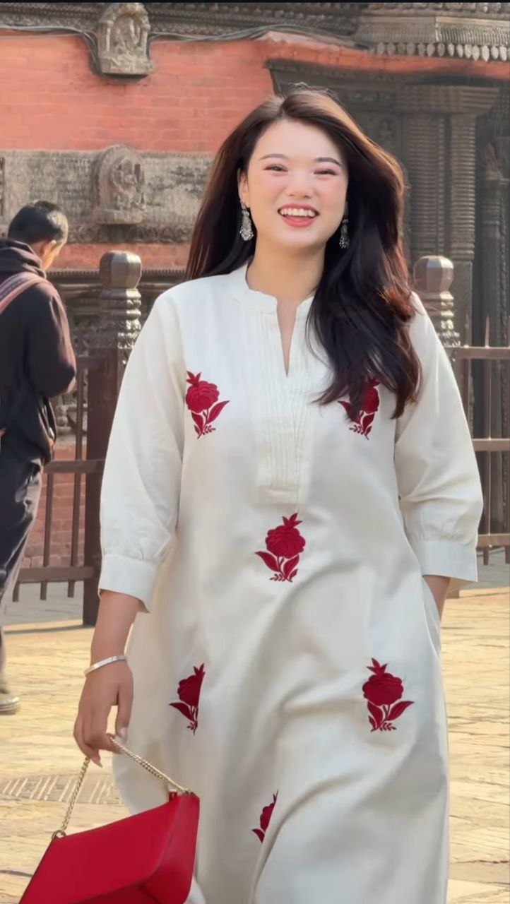 New Graceful Chanderi Embroidered Suit Set