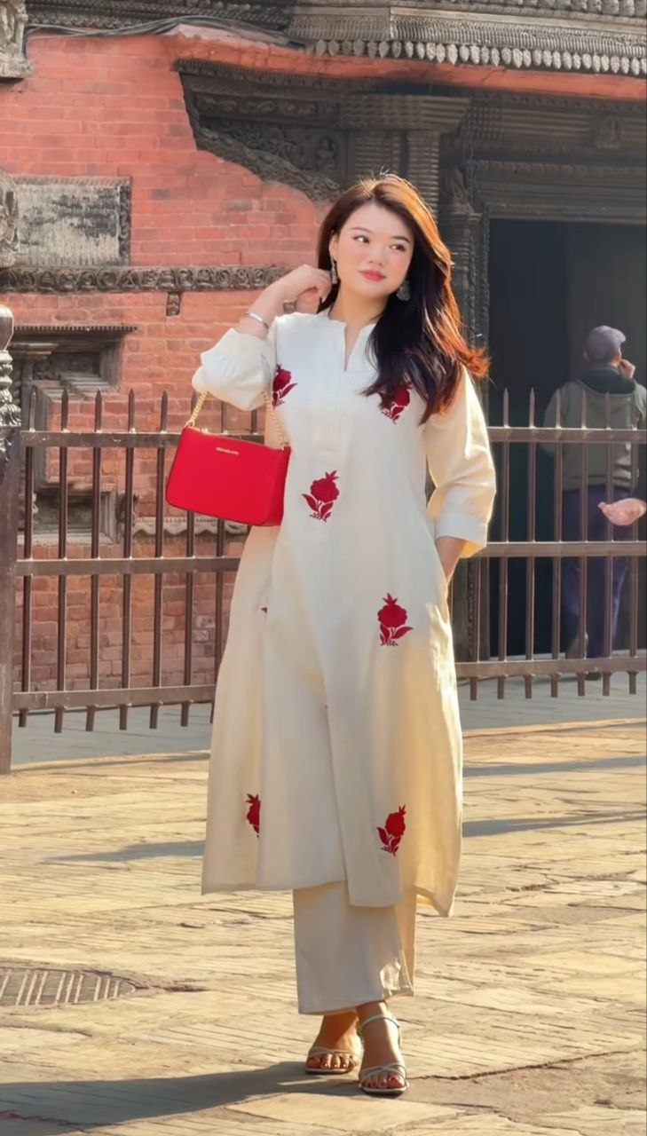 New Graceful Chanderi Embroidered Suit Set