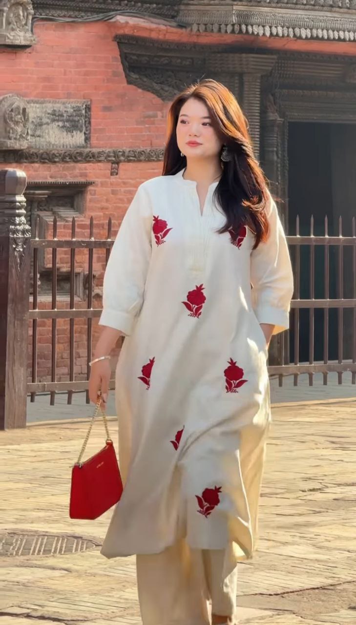 New Graceful Chanderi Embroidered Suit Set