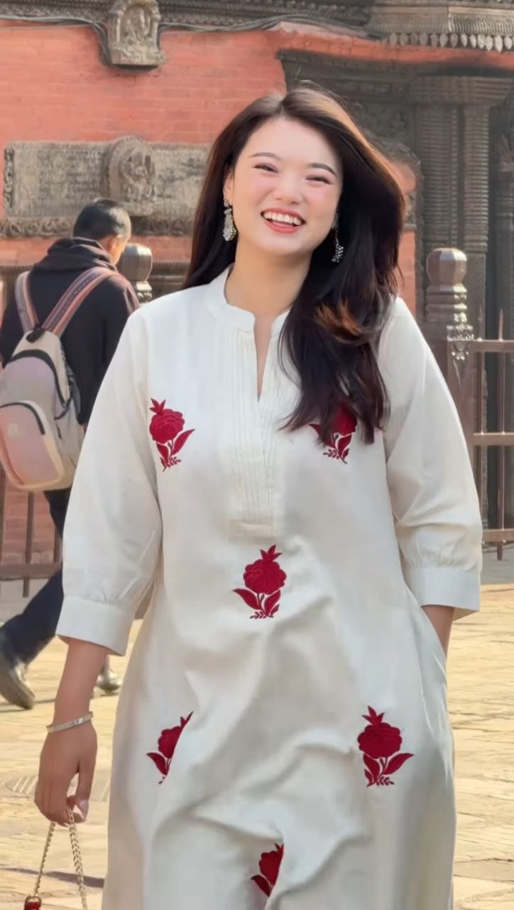 New Graceful Chanderi Embroidered Suit Set