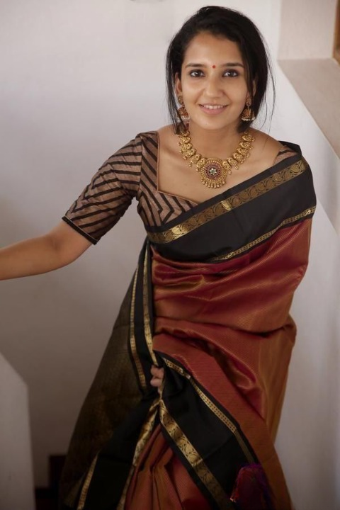 Elegant Soft Lichi Silk Saree with Jacquard Work