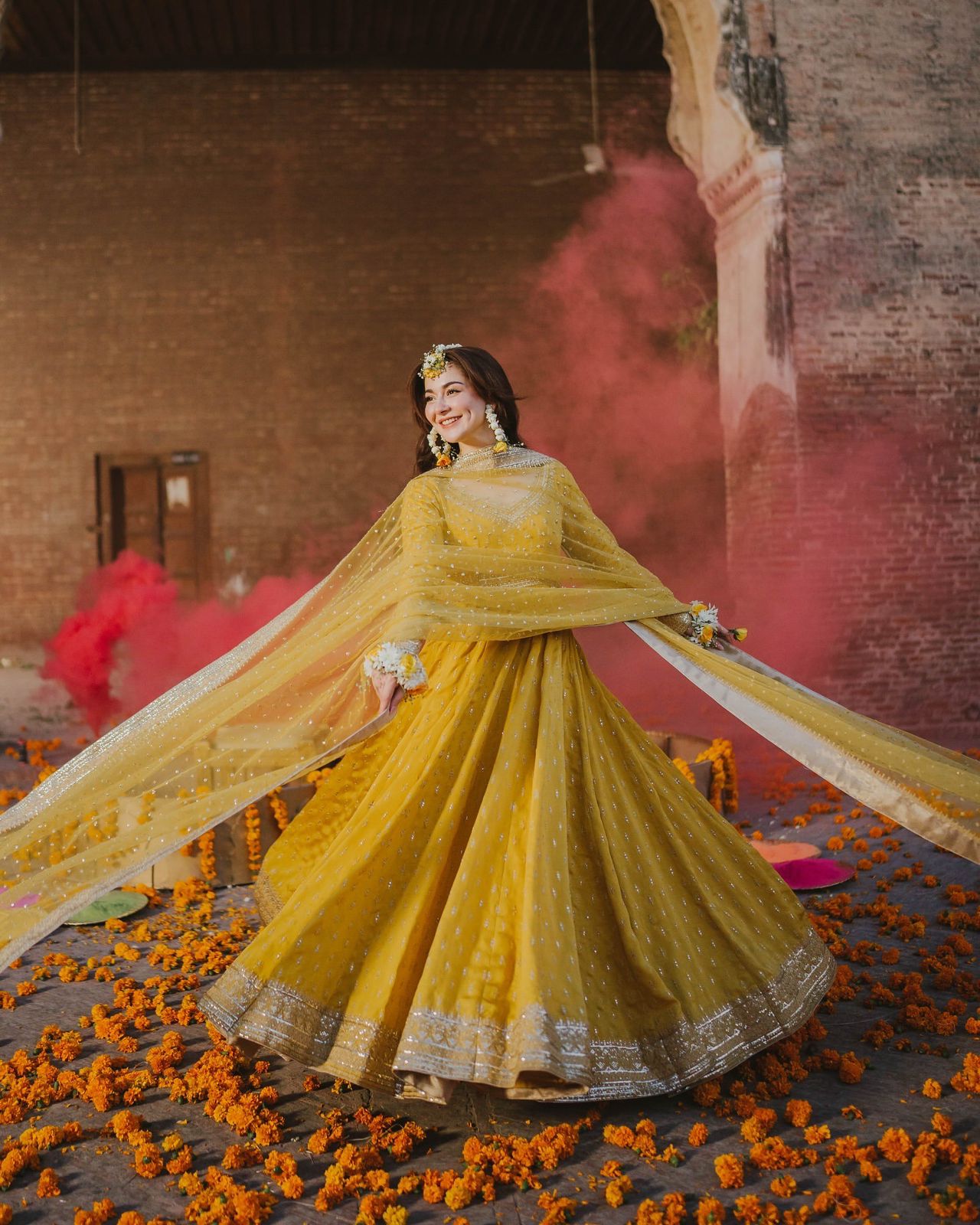 Filmy Fabulous Chinon Silk Embroidered Gown Set