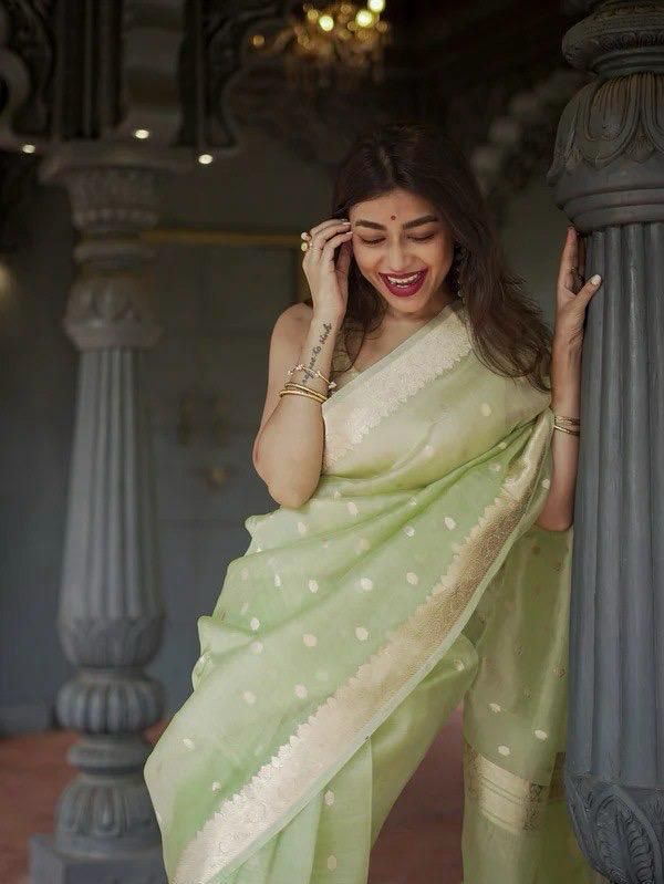 Elegant Soft Lichi Silk Saree with Jacquard Work
