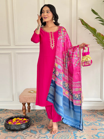 RANI PINK VISCOSE EMBRIOIDERY KURTA SET