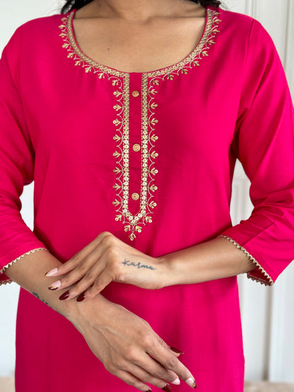 RANI PINK VISCOSE EMBRIOIDERY KURTA SET