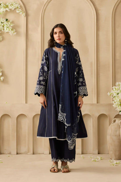 NEW BEAUTIFUL ROMAN SILK KURTA SET