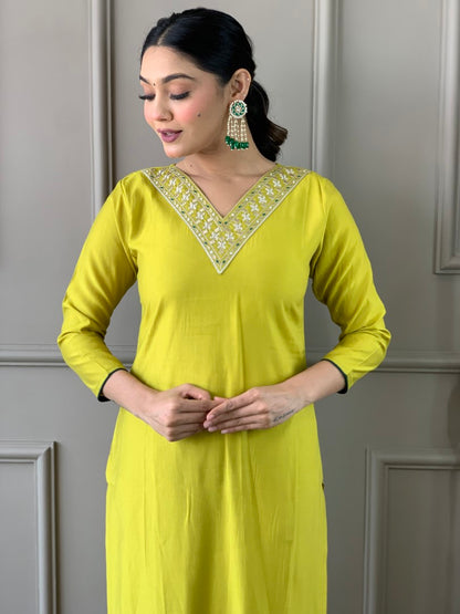 NEW BEAUTIFUL VISCOSE CHANDERY KURTA SET