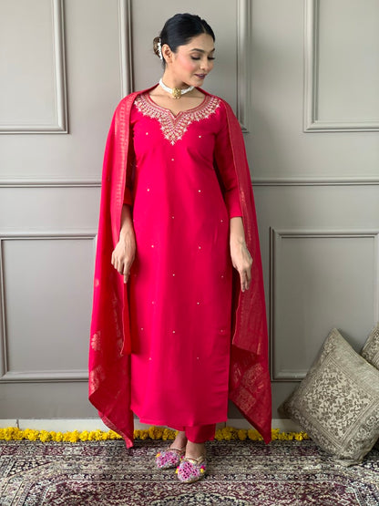 BEAUTIFUL RANI KURTA SET