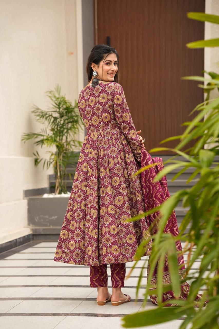 Red Elegant Soft Cotton Suit Set