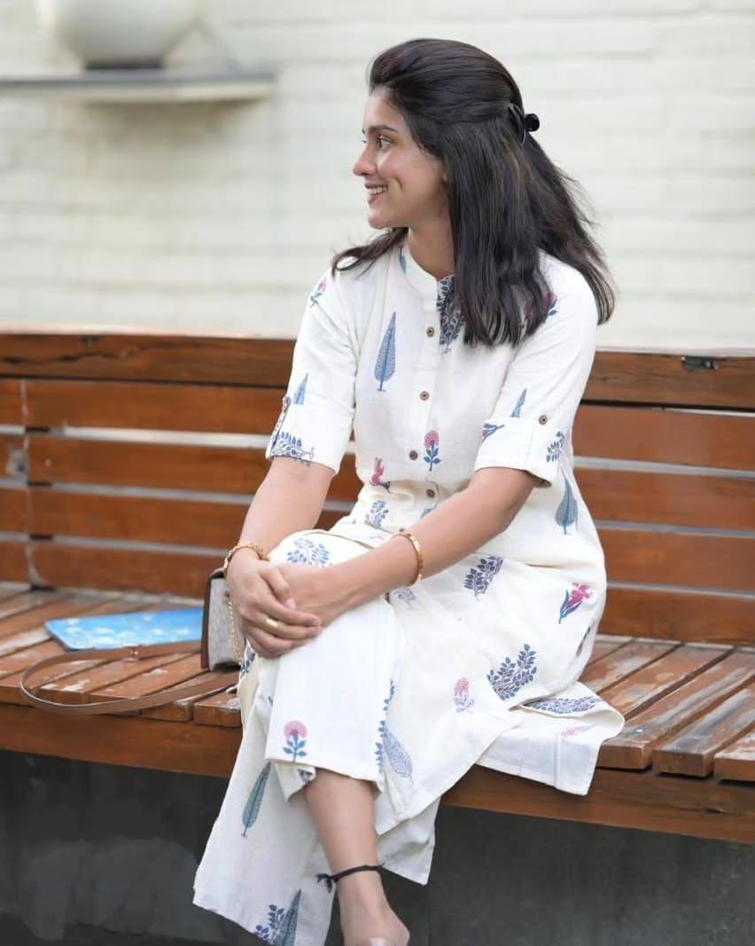 Floral Fine cotton kurti Palazza set