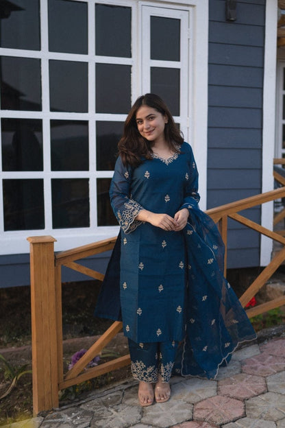 Timeless Elegance in Every Thread – Chanderi Silk 3-Piece Suit Set