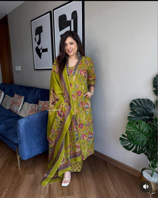 Beautiful Anarkali Kurta Dupatta Set
