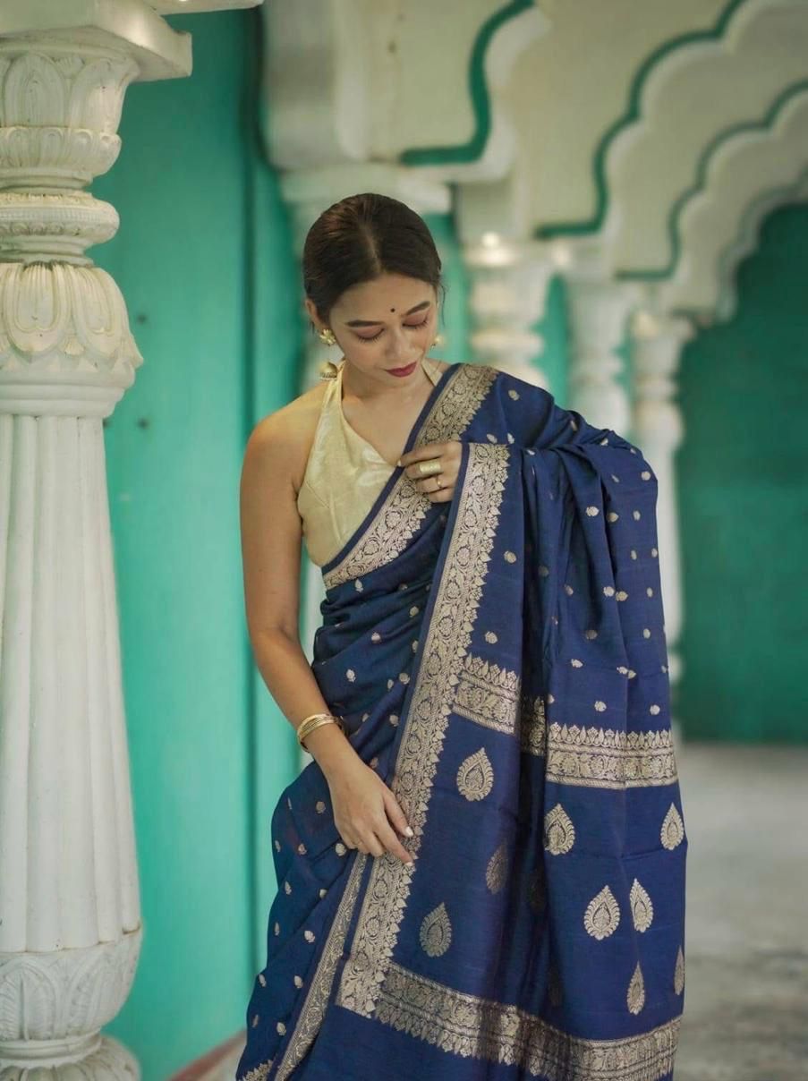 Elegant Soft Lichi Silk Saree with Jacquard Work