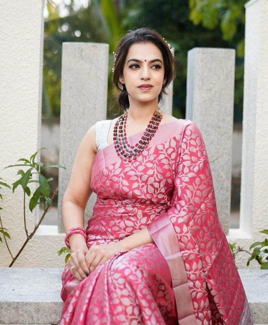 Elegant Soft Lichi Silk Saree with Jacquard Work