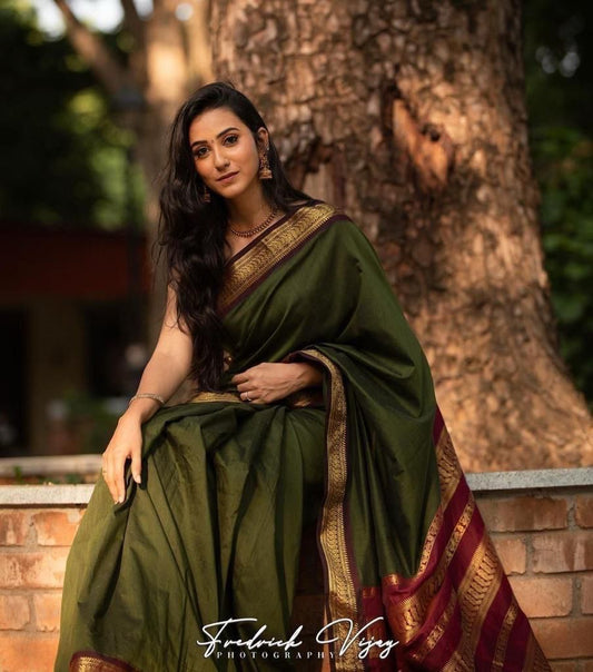 Silk Green Festival Wear Weaving Saree