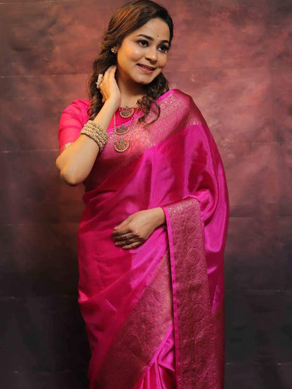 Soft Lichi Silk Saree with Rich Pallu