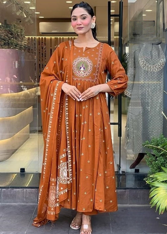 women’s  Beutiful Anarkali dress