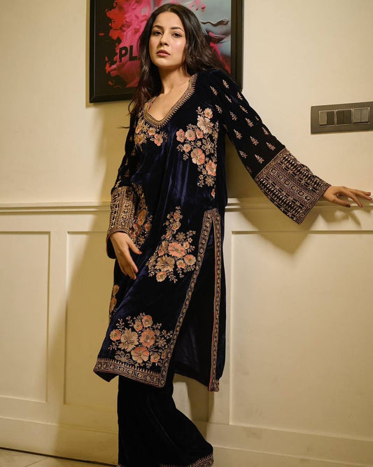 BEATIFUL VISCOS VELVET KURTA PANT WITH DUPATTA